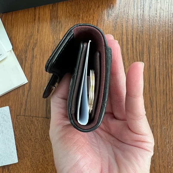 AUTH BNWT CHANEL Black Quilted Key Holder - Picture 5 of 9